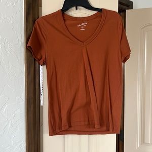 Orange t shirt, never worn